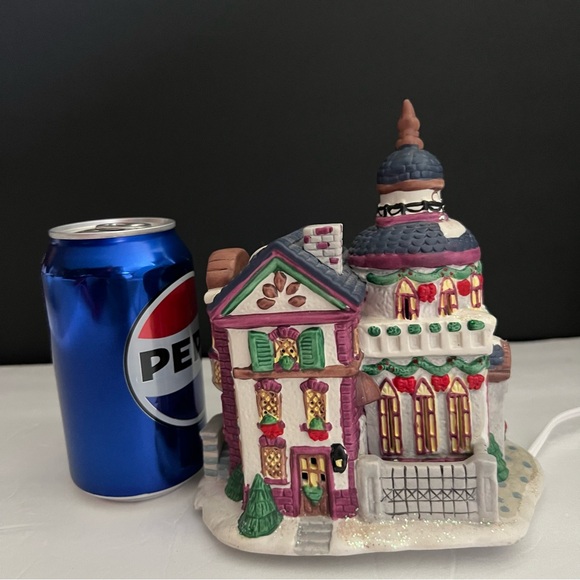 Vintage Ceramic Christmas Church Holiday Village Lighted Building House - Picture 5 of 11